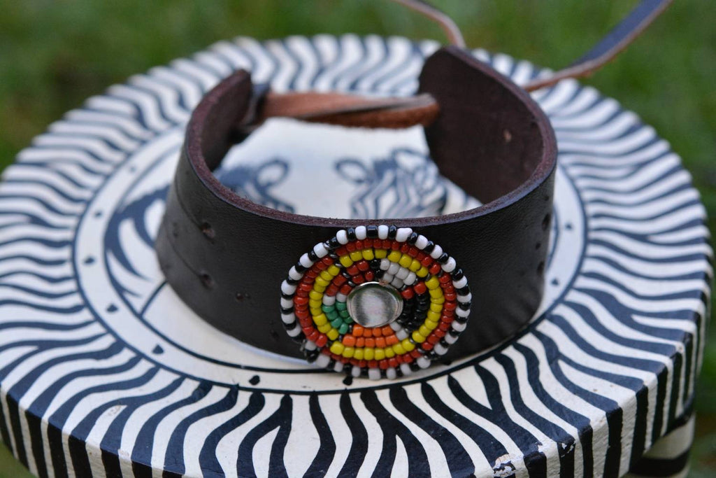 Leather Bracelet with Maasai beads in circular pattern.